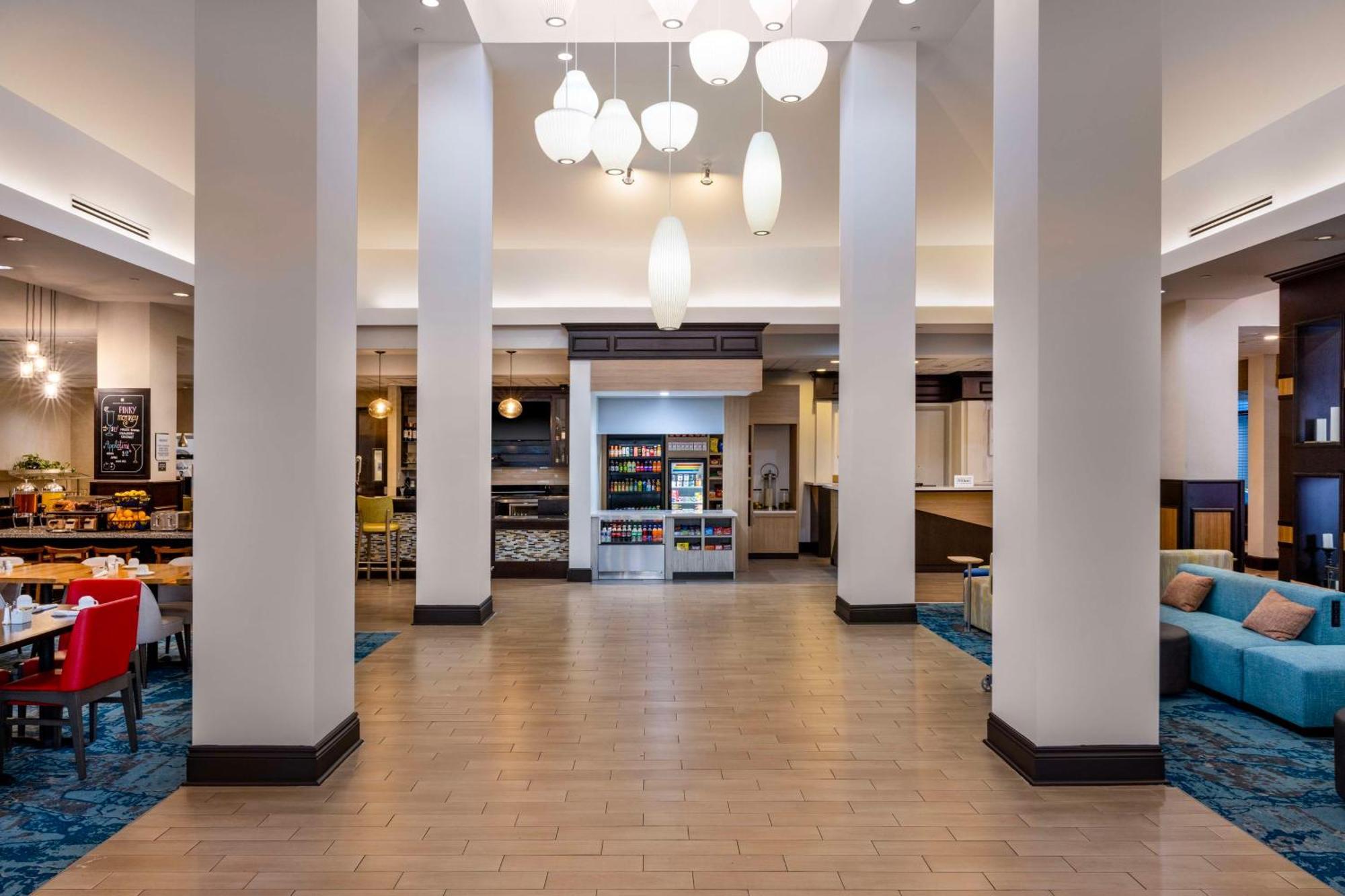 Hilton Garden Inn West Palm Beach Airport Exterior foto