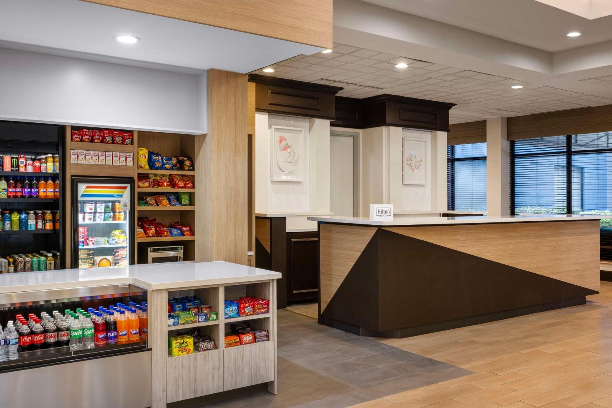 Hilton Garden Inn West Palm Beach Airport Exterior foto